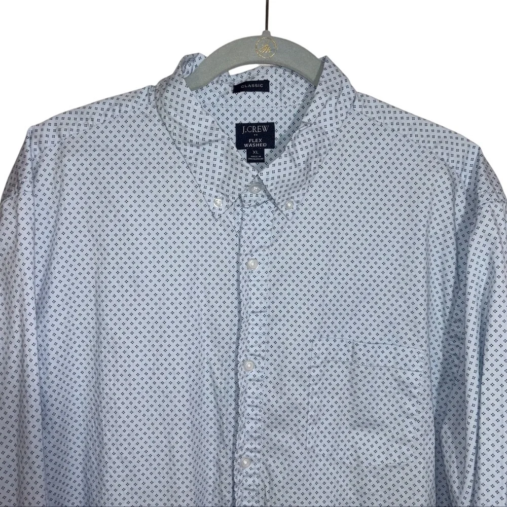 J. Crew Classic Flex Washed Men’s XL Button Down Shirt Long Sleeve Diamond Dot